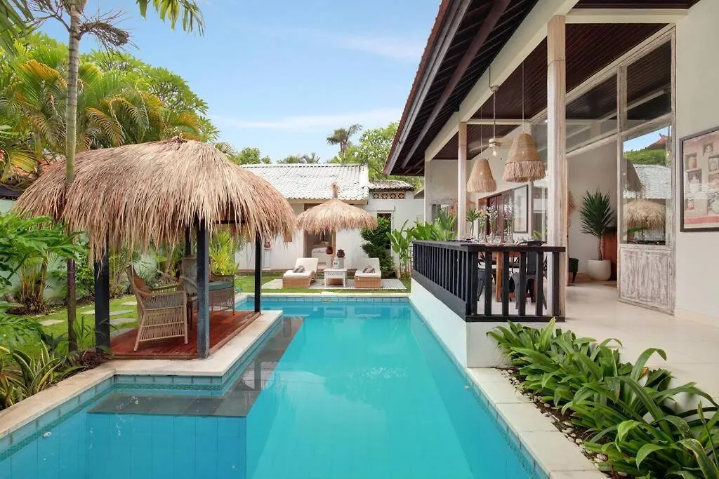 Seminyak Beach Seagrass Villa 4Br Seminyak (Bali)