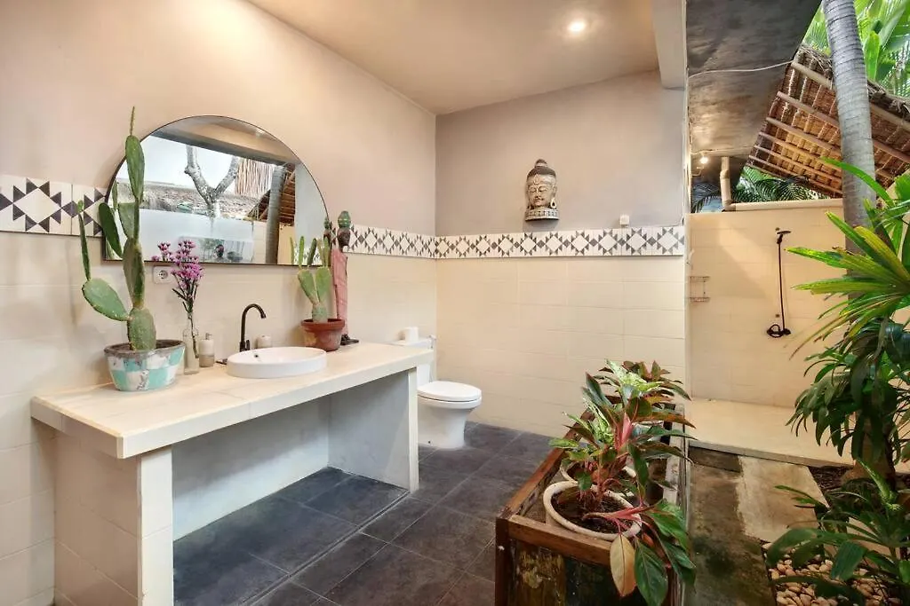 Seminyak Beach Seagrass Villa 4Br