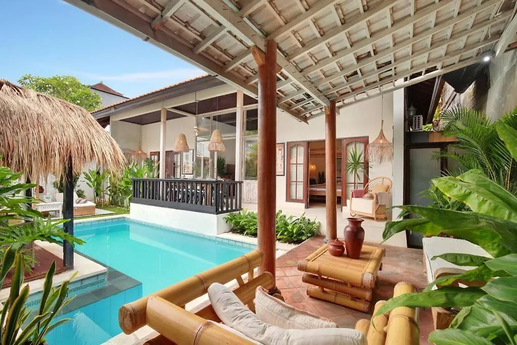 Seminyak Beach Seagrass Villa 4Br